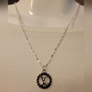 LV Silver/ Black Faceted Crystal Zipper Pull, 18" Unbranded Chain Necklace